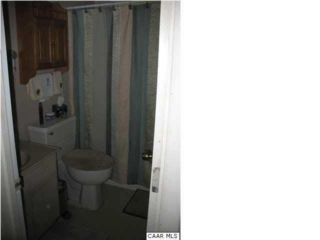 1419 Forest View Road Charlottesville, VA 22902 - Photo 17 of 37 Gallery Image 17