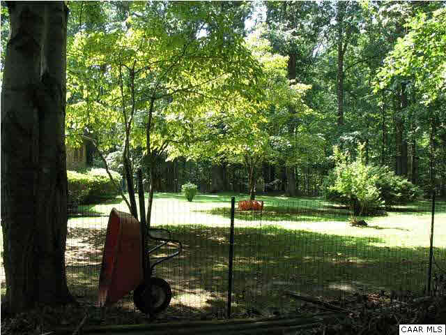 1419 Forest View Road Charlottesville, VA 22902 - Photo 4 of 37 Gallery Image 4
