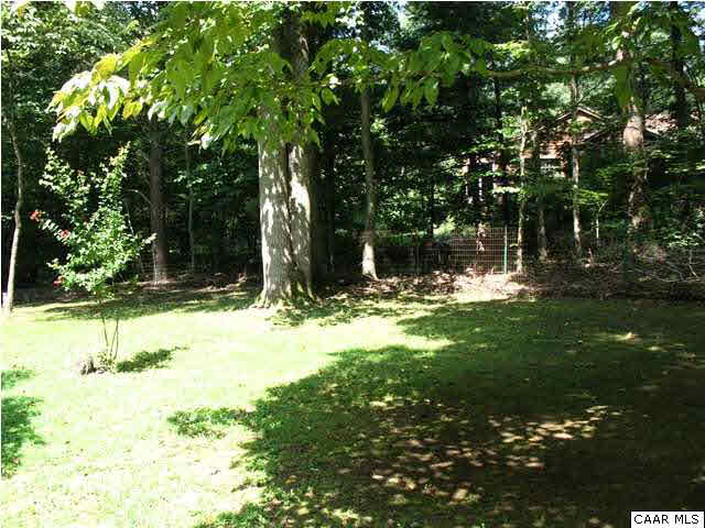 1419 Forest View Road Charlottesville, VA 22902 - Photo 7 of 37 Gallery Image 7