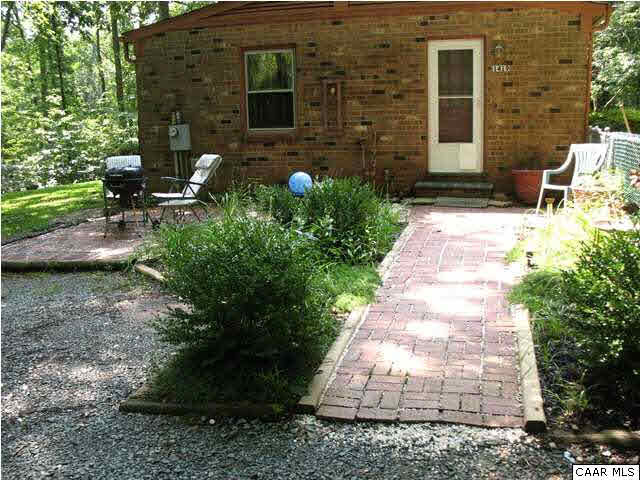1419 Forest View Road Charlottesville, VA 22902 - Photo 9 of 37 Gallery Image 9