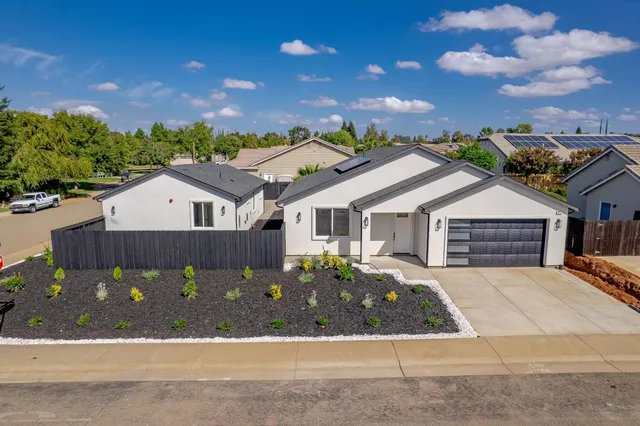 $775,000 | 675 Oakshire Drive, Ione, CA 95640