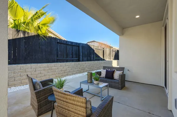 $739,000 | 675 Oakshire Drive, Ione, CA 95640