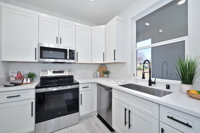 $775,000 | 675 Oakshire Drive, Ione, CA 95640