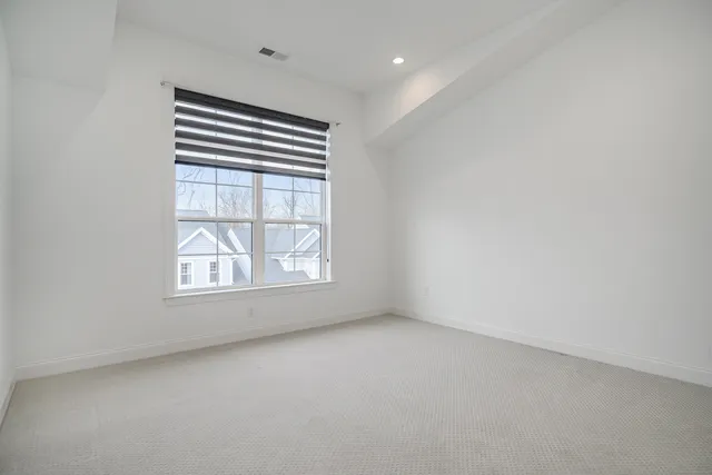 $4,600 | 8 Brentwood Circle, Unit 8, Danbury, CT 06810