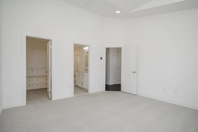 $4,600 | 8 Brentwood Circle, Unit 8, Danbury, CT 06810