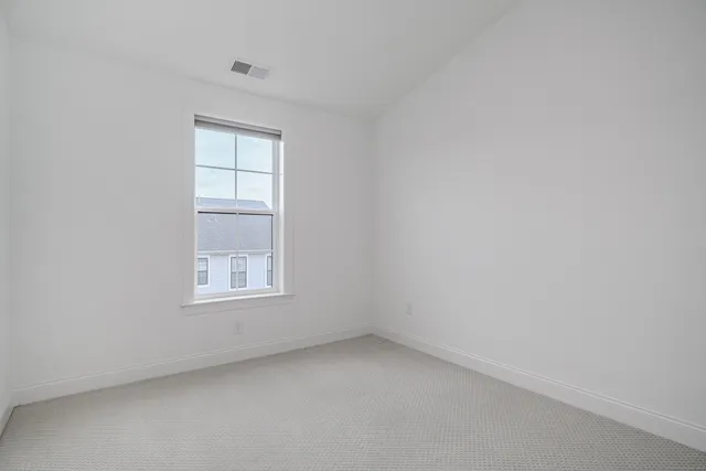 $4,600 | 8 Brentwood Circle, Unit 8, Danbury, CT 06810