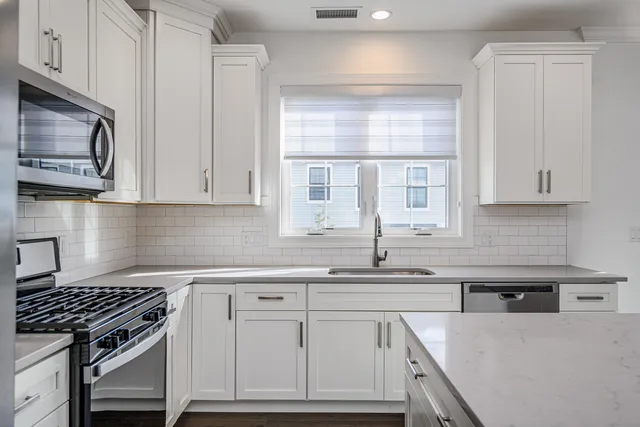 $4,600 | 8 Brentwood Circle, Unit 8, Danbury, CT 06810