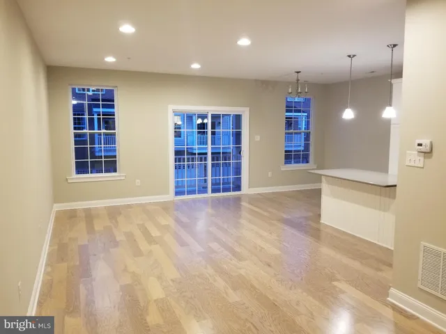 $2,800 | 754 West 2nd Street, Lansdale, PA 19446