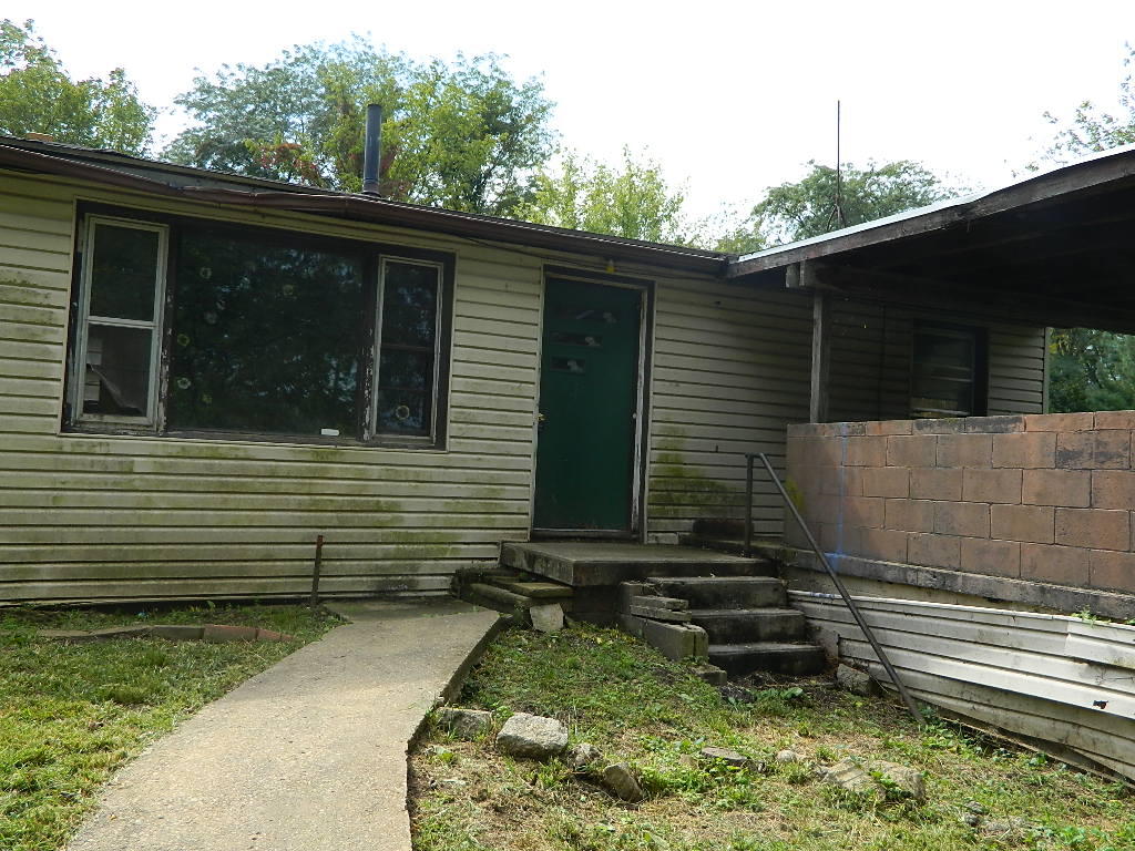 3025 Troehler Road Springfield, OH 45505 - Photo 2 of 14