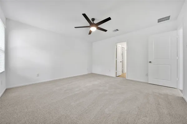 $1,600 | 18760 Loom Drive, Conroe, TX 77306