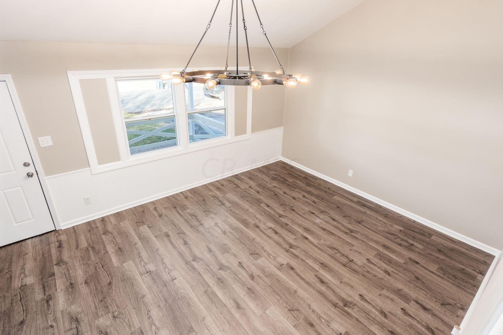 4983 Justin Road Columbus, OH 43227 - Photo 10 of 33 031_3984103_i 4983 Justin 076