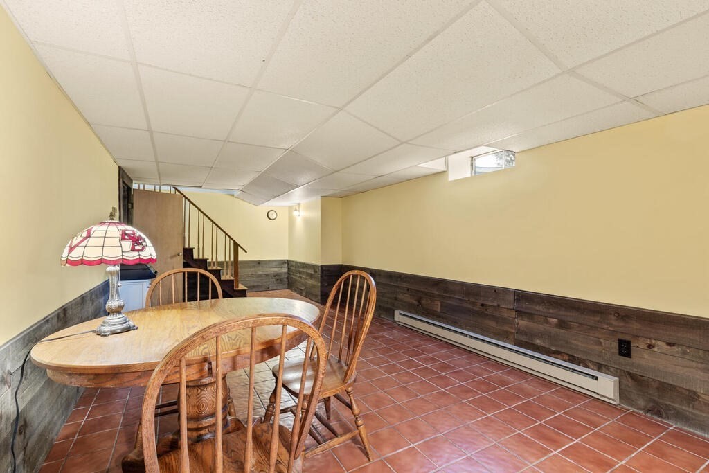 28 Montview Road Chelmsford, MA 01824 - Photo 30 of 38 a front view of a house with furniture