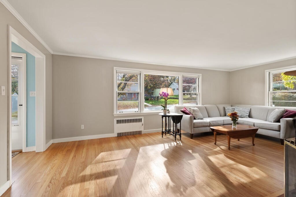 28 Montview Road Chelmsford, MA 01824 - Photo 6 of 38 a living room with furniture and a window