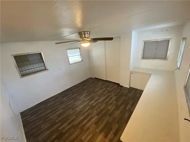 $995 | 139 Amber Avenue, North Fort Myers, FL 33917