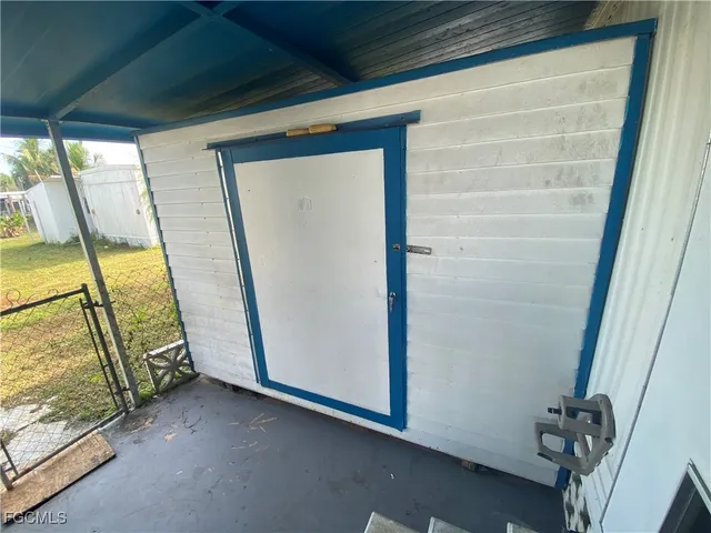 $995 | 139 Amber Avenue, North Fort Myers, FL 33917