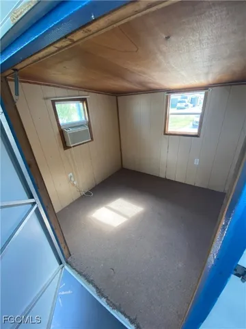 $995 | 139 Amber Avenue, North Fort Myers, FL 33917