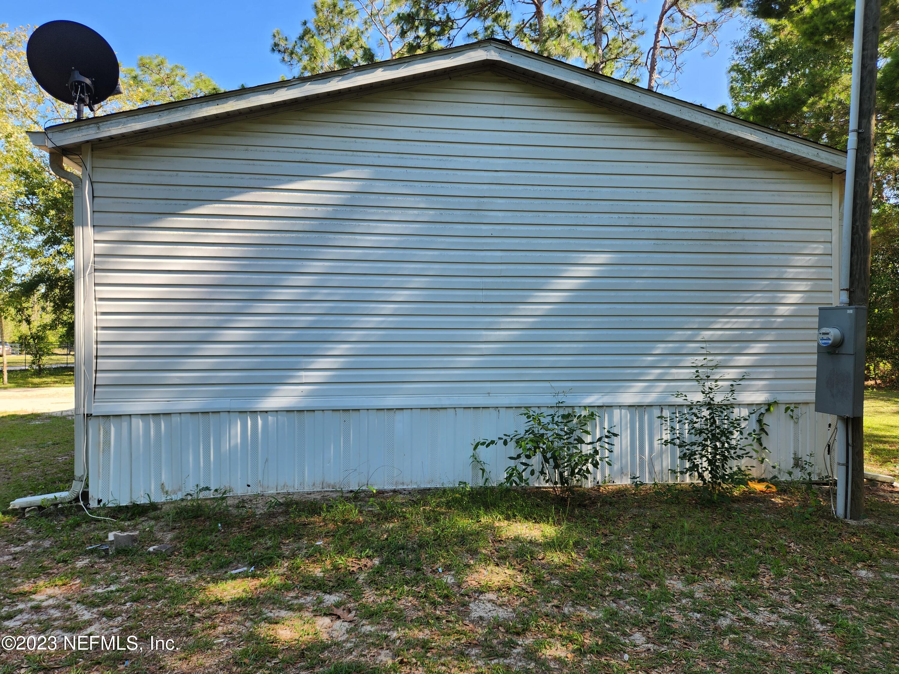 6714 Spring Lake Village Road Keystone Heights, FL 32656 - Photo 4 of 10 20230502_170152