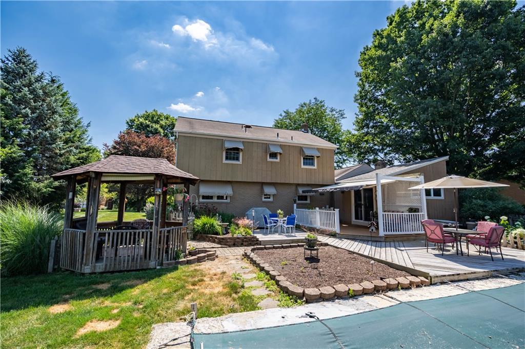 214 Camelford Road McMurray, PA 15317 - Photo 25 of 25 Rear 214 Camelford Drive