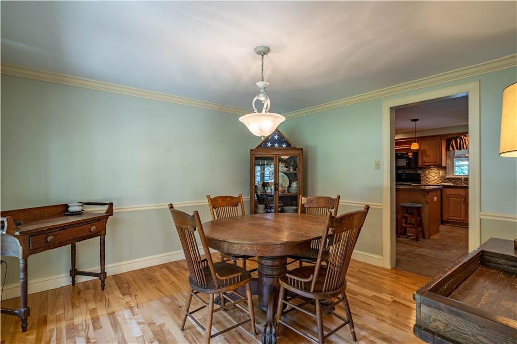 214 Camelford Road McMurray, PA 15317 - Photo 5 of 25 Dining Room 214 Camelford Drive