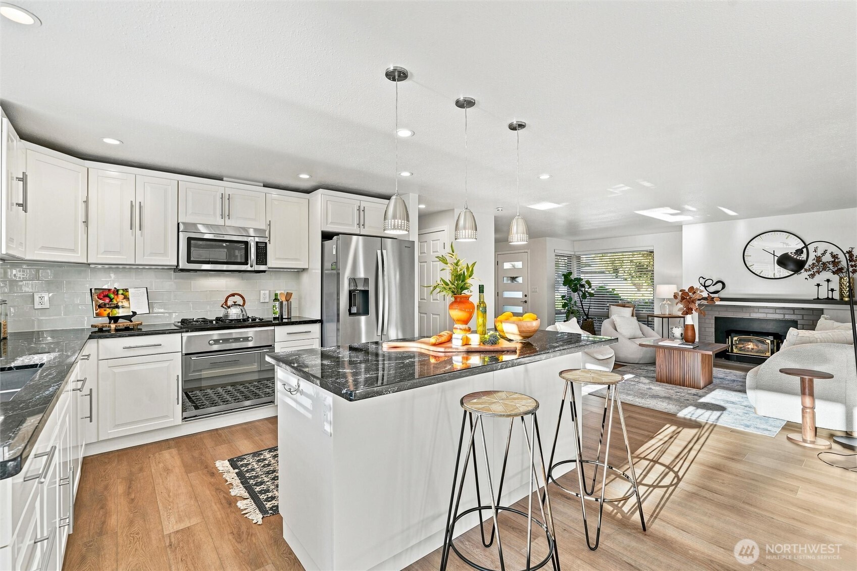 17005 159th Place Southeast Renton, WA 98058 - Photo 12 of 38 Gallery Image 12