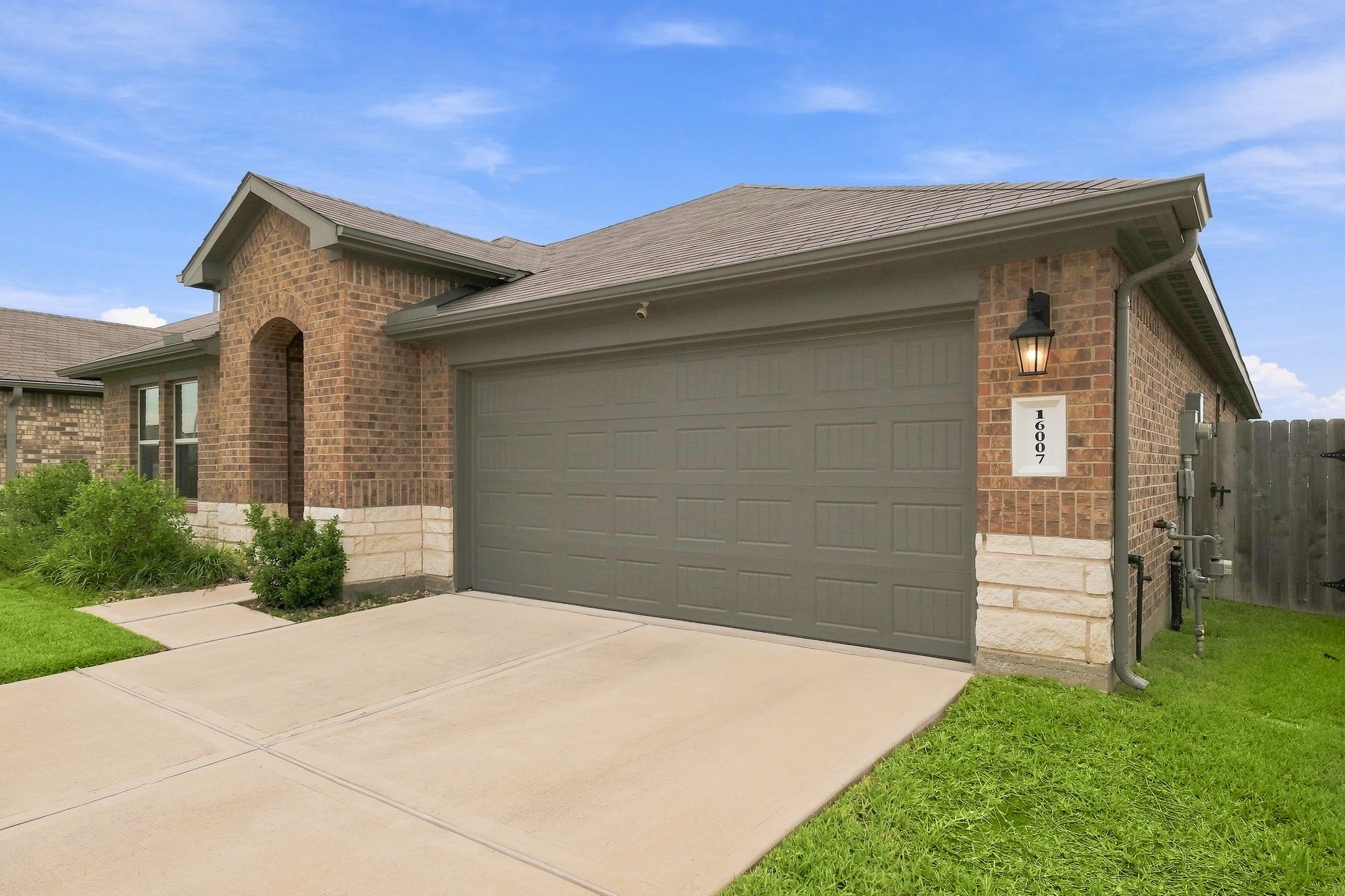 16007 Mersmann Rdg Lane Cypress, TX 77433 - Photo 5 of 44 Gallery Image 5