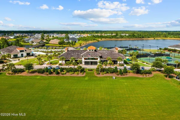 $900,000 | 8711 Compass Pointe West Wynd Street Northeast, Unit WYND, Leland, NC 28451