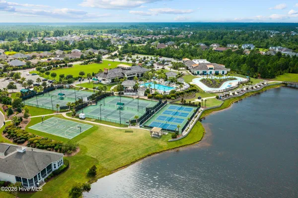 $900,000 | 8711 Compass Pointe West Wynd Street Northeast, Unit WYND, Leland, NC 28451