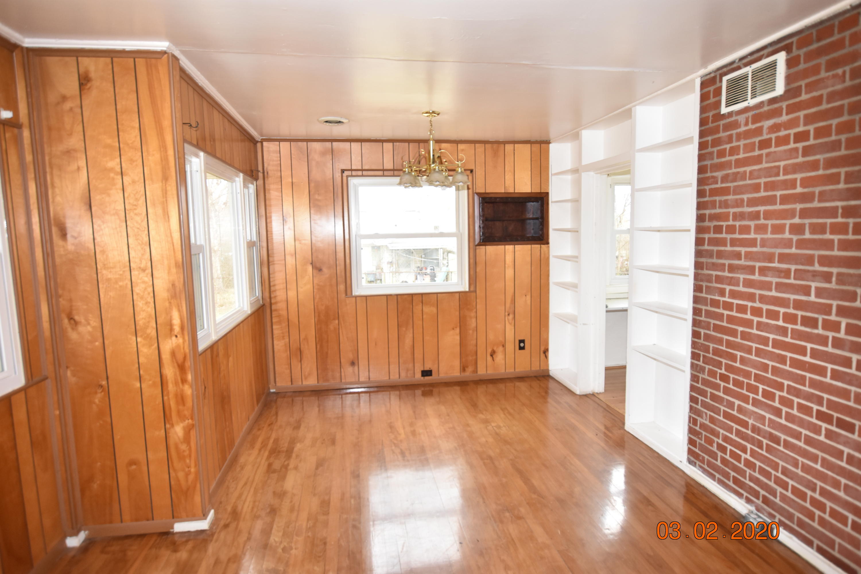 102 Valetta Lane Oak Ridge, TN 37830 - Photo 7 of 13 DSC_0010