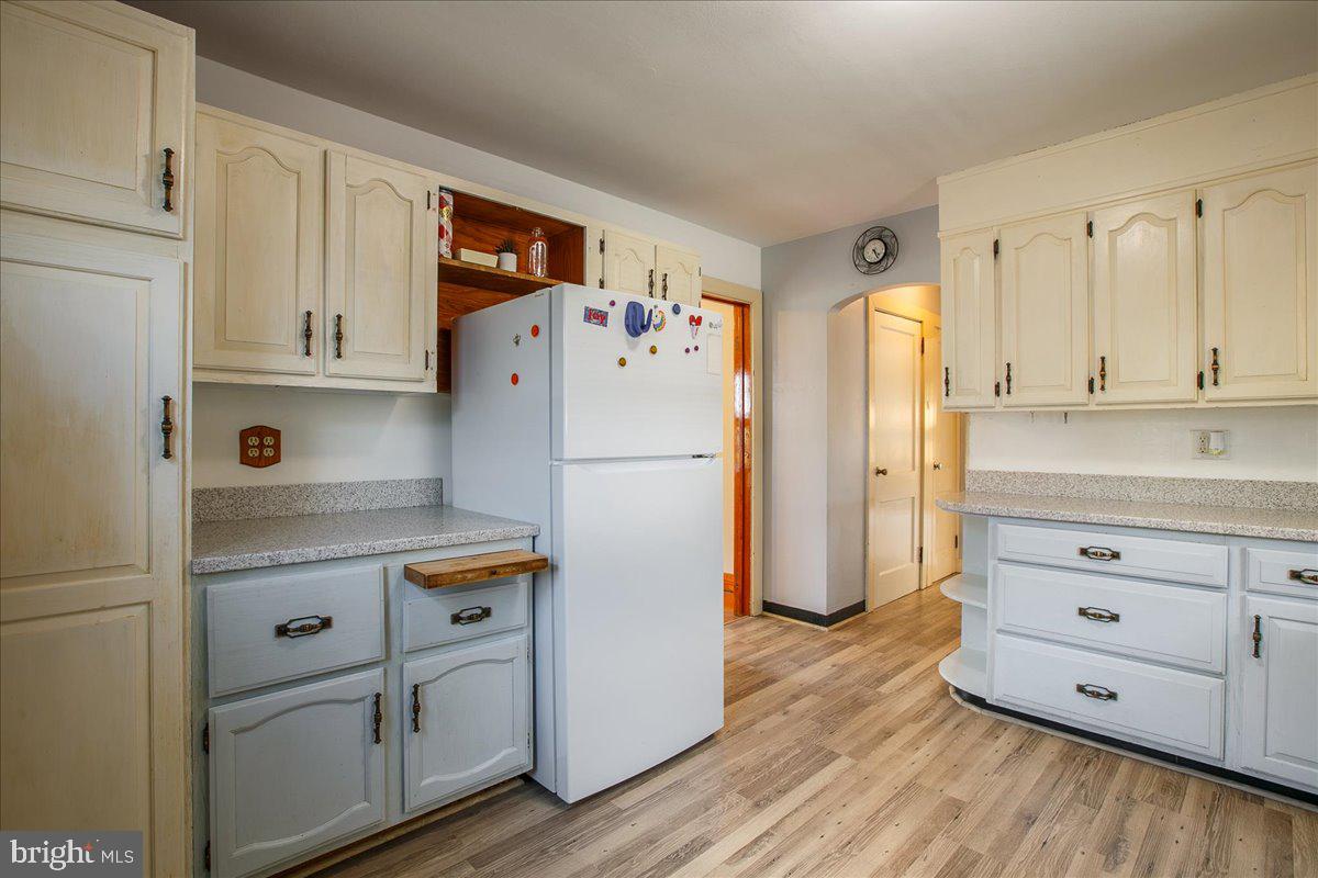 715 Laudermilch Road Hummelstown, PA 17036 - Photo 12 of 44 Gallery Image 12