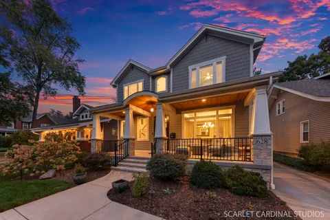 $1,575,000 | 628 North Brainard Street, Naperville, IL 60563