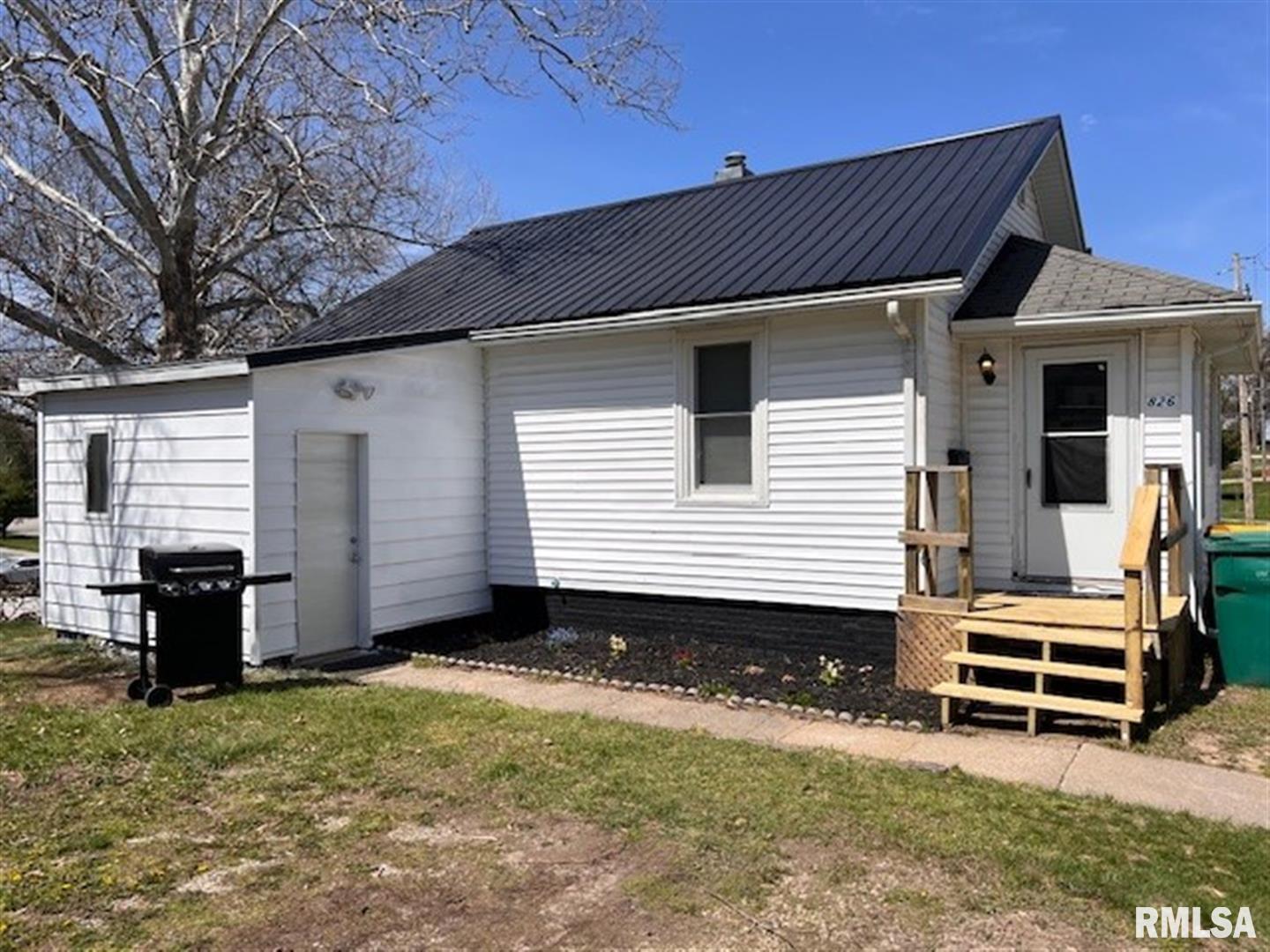 826 North Charles St