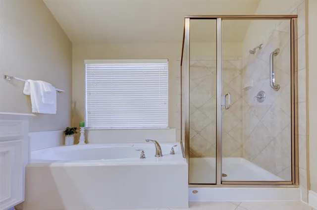 $2,975 | 13506 White Cloud Court, Pearland, TX 77584