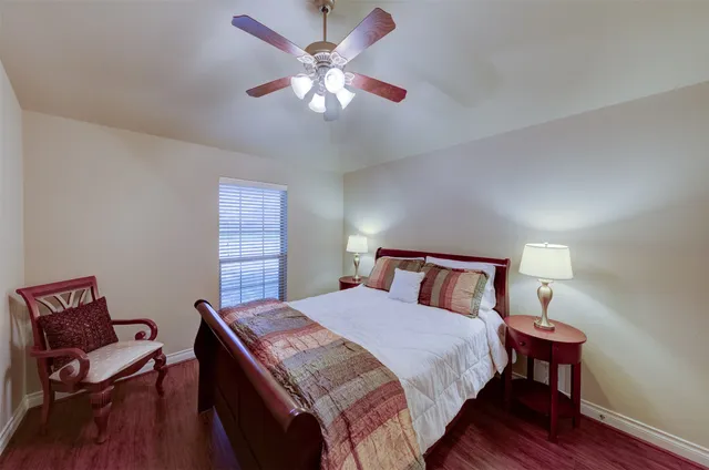 $2,975 | 13506 White Cloud Court, Pearland, TX 77584