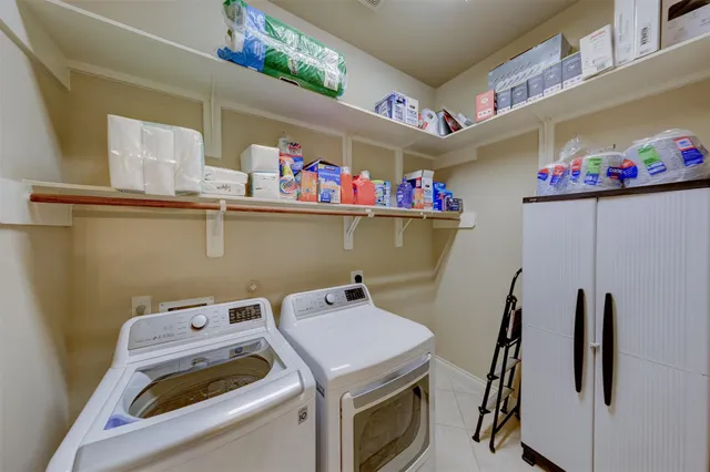 $2,975 | 13506 White Cloud Court, Pearland, TX 77584