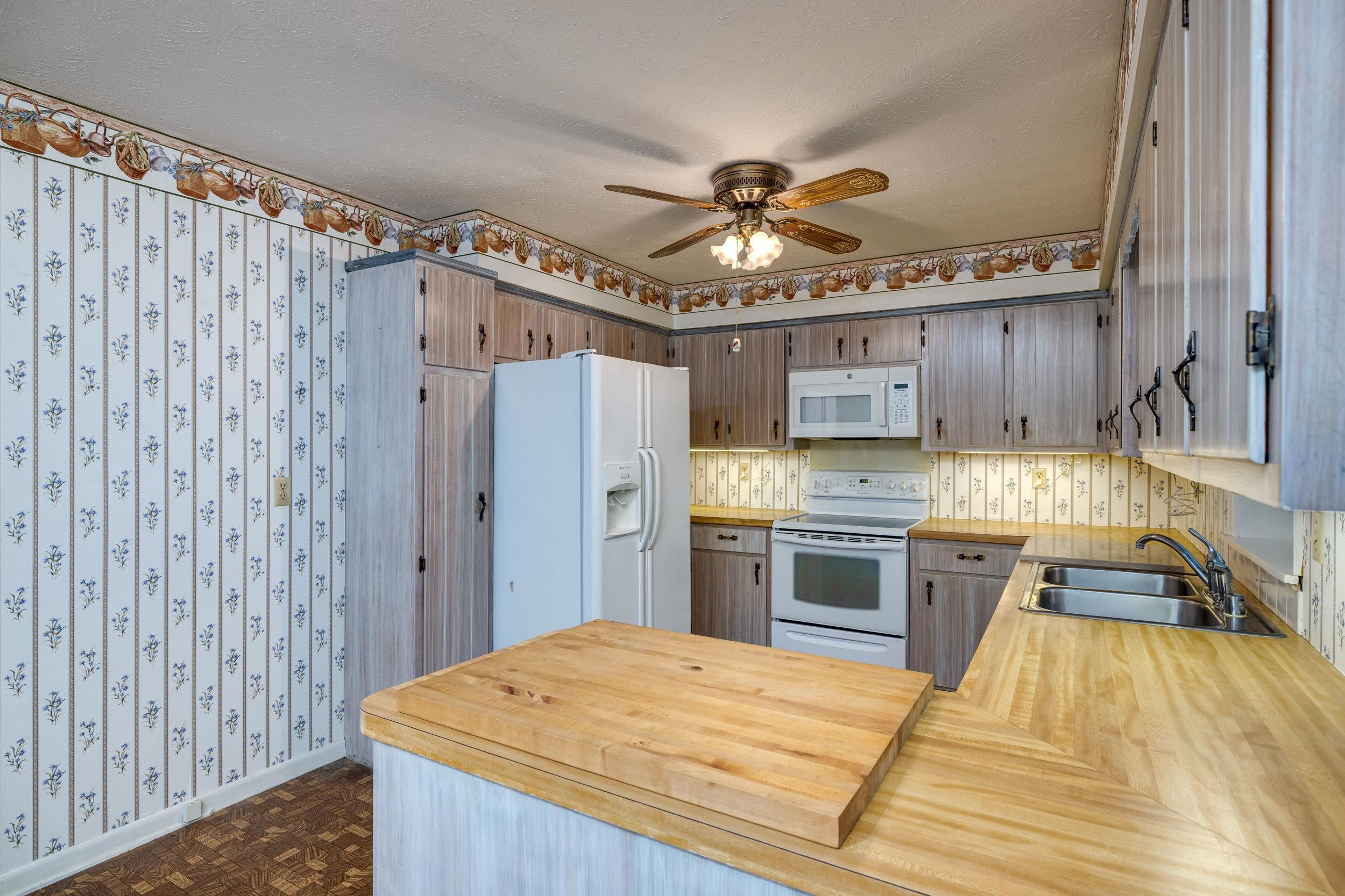 2810 Scenic Road Elkton, VA 22827 - Photo 3 of 75 Gallery Image 3