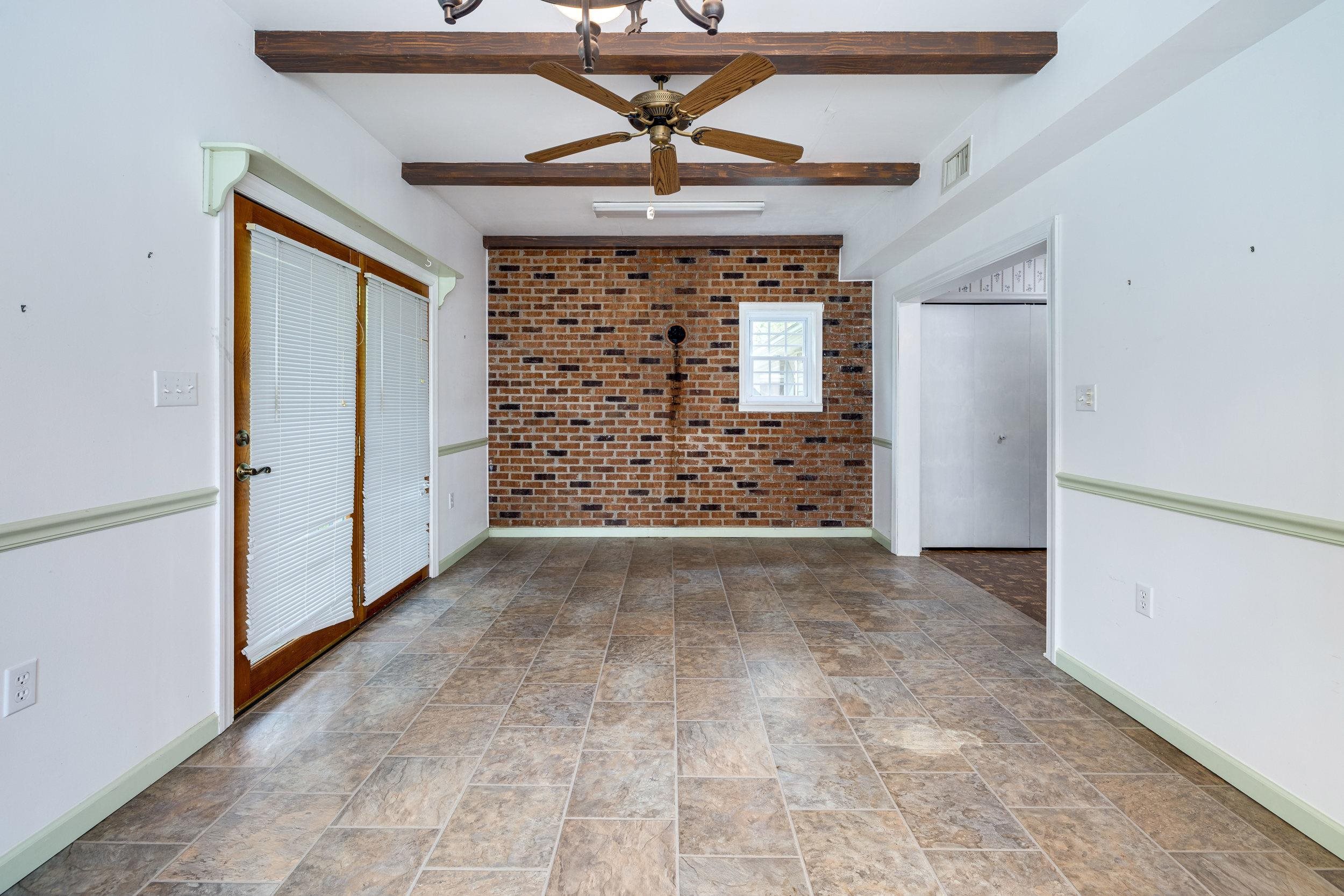 2810 Scenic Road Elkton, VA 22827 - Photo 10 of 75 Gallery Image 10
