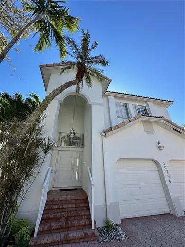 $1,450,000 | 10794 Northwest 70th Street, Doral, FL 33178