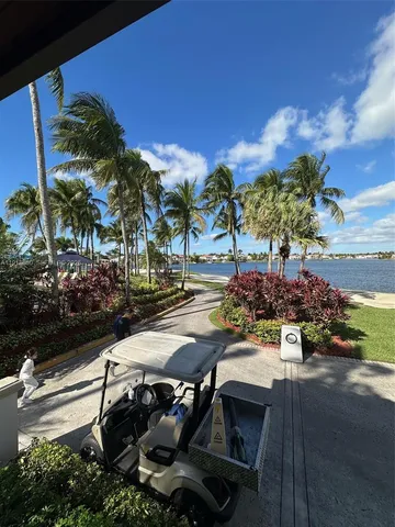 $1,450,000 | 10794 Northwest 70th Street, Doral, FL 33178