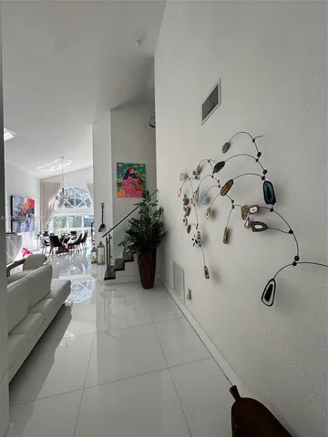 $1,450,000 | 10794 Northwest 70th Street, Doral, FL 33178