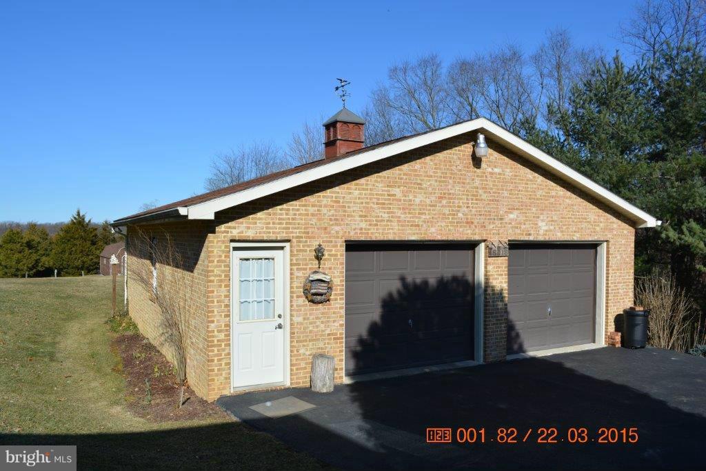 16016 Broadfording Road Hagerstown, MD 21740 - Photo 2 of 14 Exterior (General)