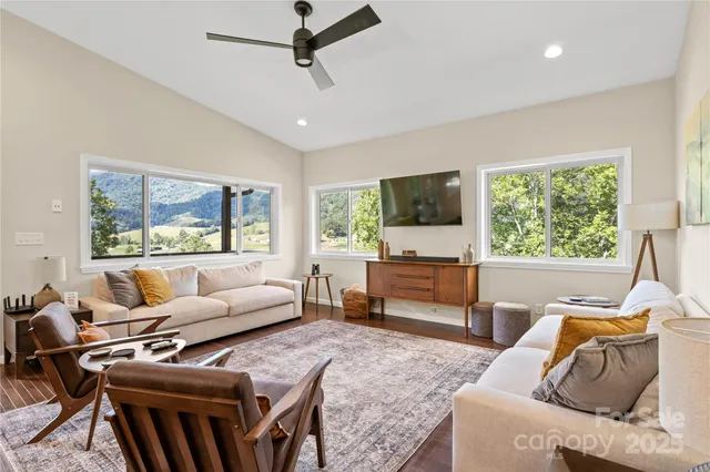 $755,000 | 75 North Coyote Springs Farm Road, Leicester, NC 28748