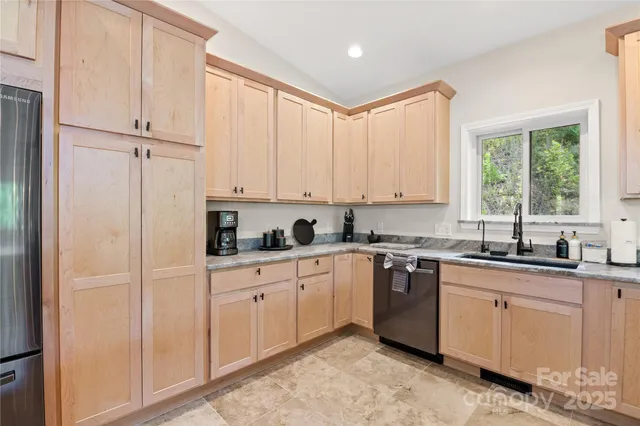 $755,000 | 75 North Coyote Springs Farm Road, Leicester, NC 28748