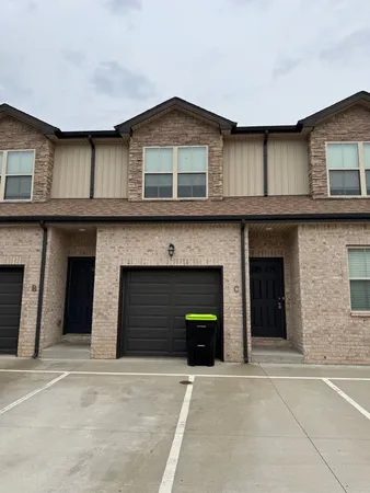$1,350 | 295 Smithson Lane, Unit C, Clarksville, TN 37040