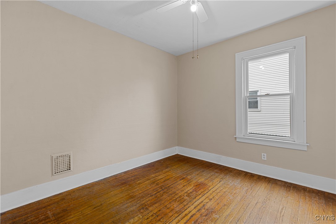 2604 Sunset Avenue Utica, NY 13502 - Photo 14 of 41