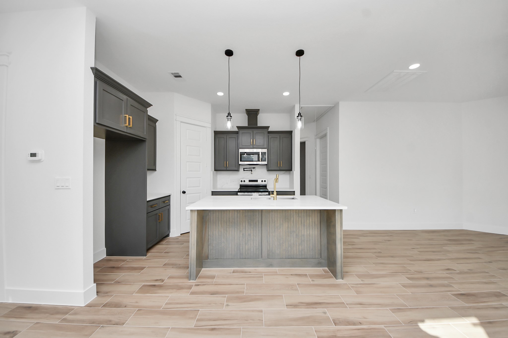 2720 Cos Street Liberty, TX 77575 - Photo 8 of 25