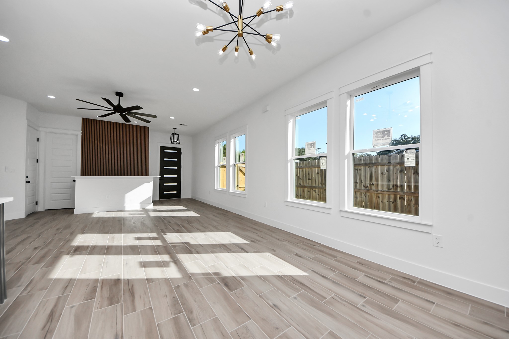 2720 Cos Street Liberty, TX 77575 - Photo 10 of 25