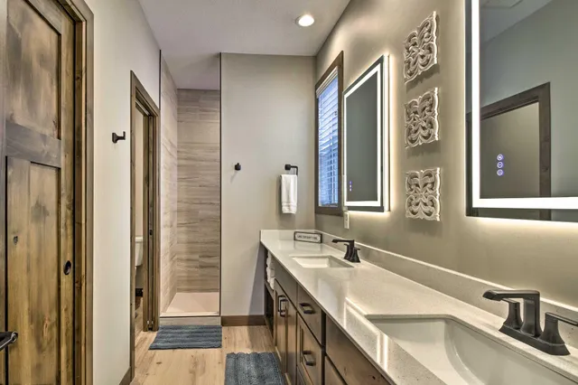 $975,000 | 1985 Rosewood Lane Southeast, Alexandria, MN 56308