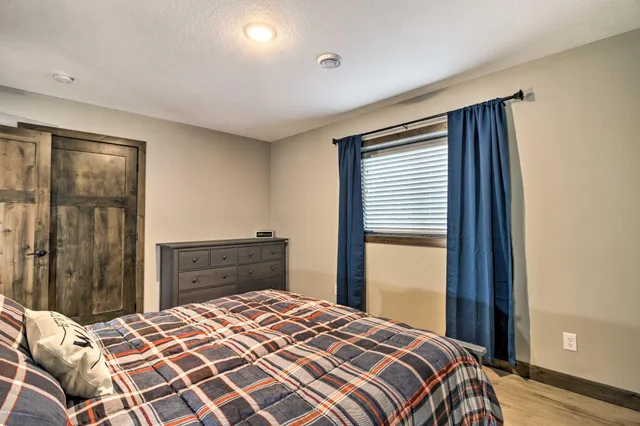 $975,000 | 1985 Rosewood Lane Southeast, Alexandria, MN 56308