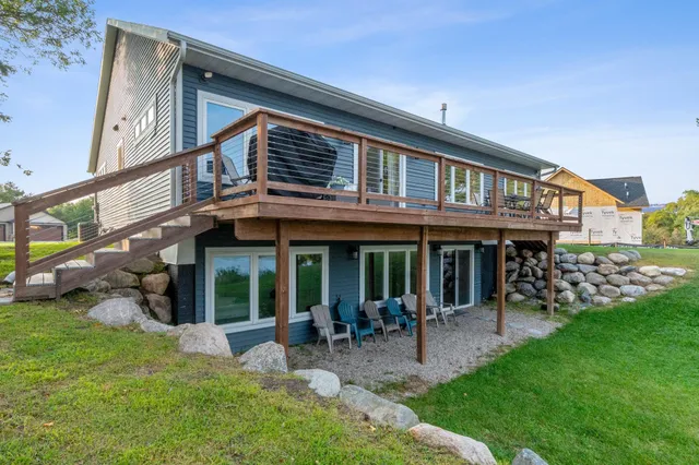 $950,000 | 1985 Rosewood Lane Southeast, Alexandria, MN 56308