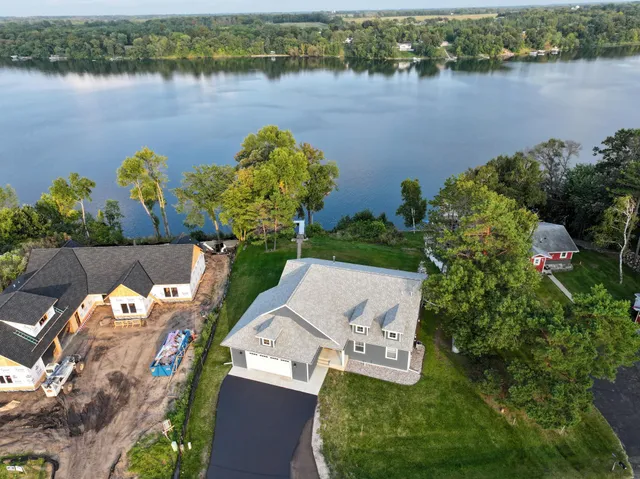$975,000 | 1985 Rosewood Lane Southeast, Alexandria, MN 56308